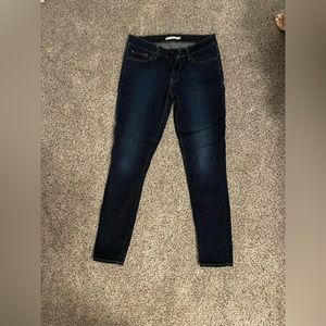 Levi’s 711 skinny jeans